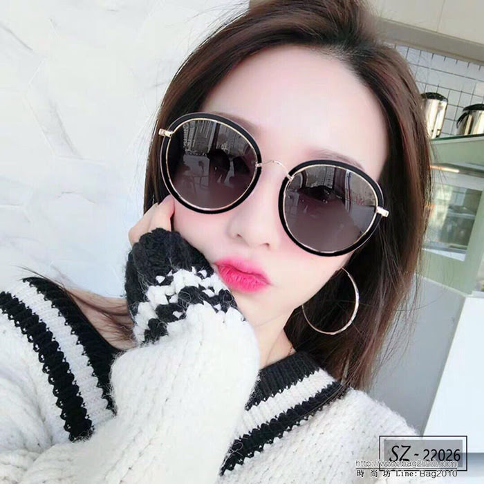 CHANEL香奈兒 2018新款 小香太陽鏡 PC鏡架 遮擋有害光線防輻射 22026  lly1707